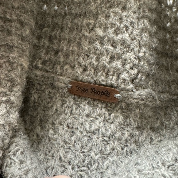 Free people turtleneck sweater - Picture 3 of 4